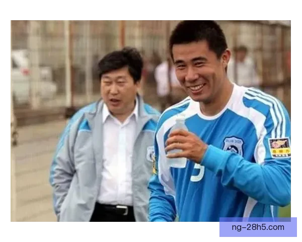 董方卓看衰国足遭嘲仍嘴犟回应